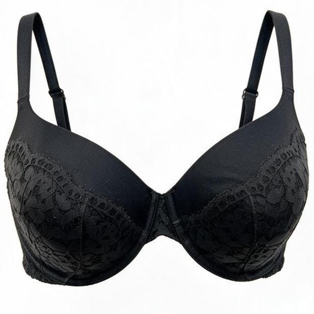 Victoria's Secret Body By Victoria Lined Perfect Coverage Lace Bra Black 38DD